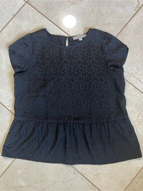 LOFT Mini Heart Black Jacquard Tulip Sleeve Peplum Top Blouse Shirt Size Medium
